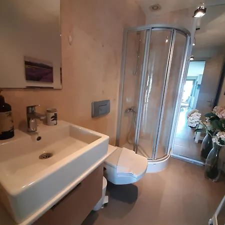 Sea View Terrace - 5 Min To - 4 Wac فيلة